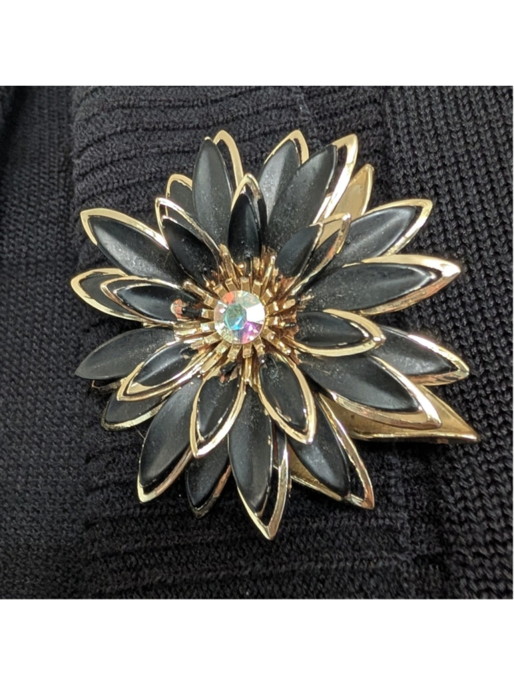 VTG GoldTone Brooch Black Floral Chrysanthemum Aurora Borealis Pin Brooched